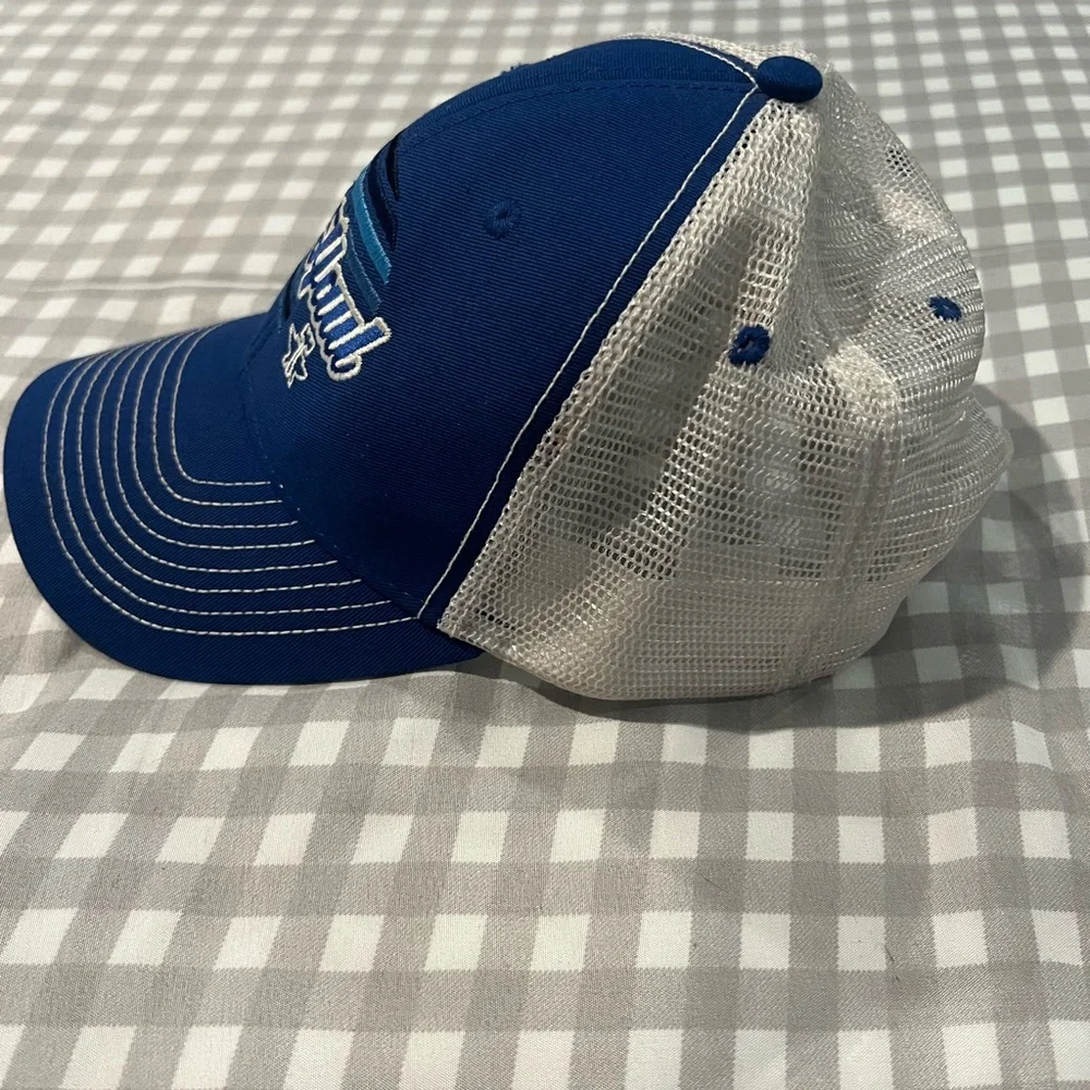 Tin Haul Blue and white hat